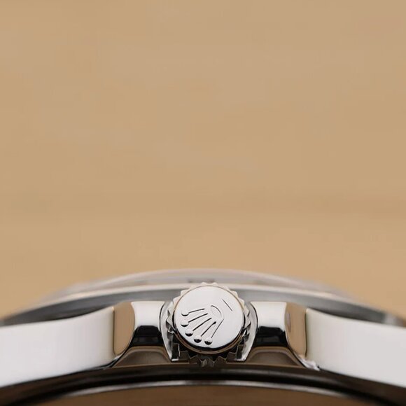 MINT Rolex Men's 40mm Oyster Perpetual Explorer Watch - Picture 7 of 8